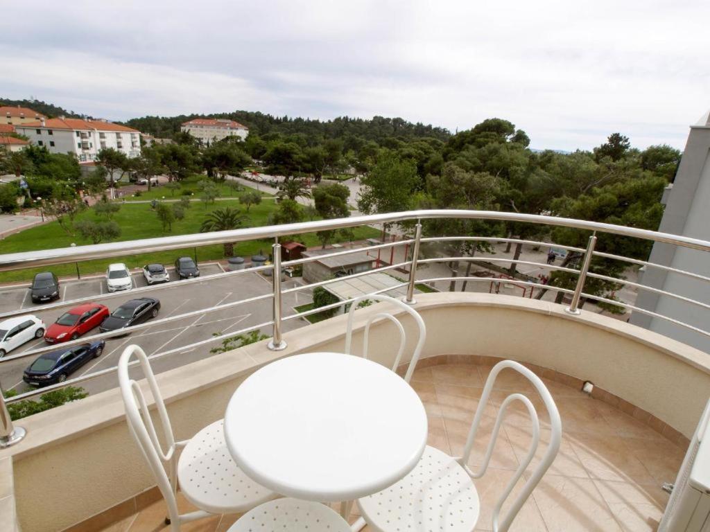 Apartments Villa Bondi Makarska Exterior foto