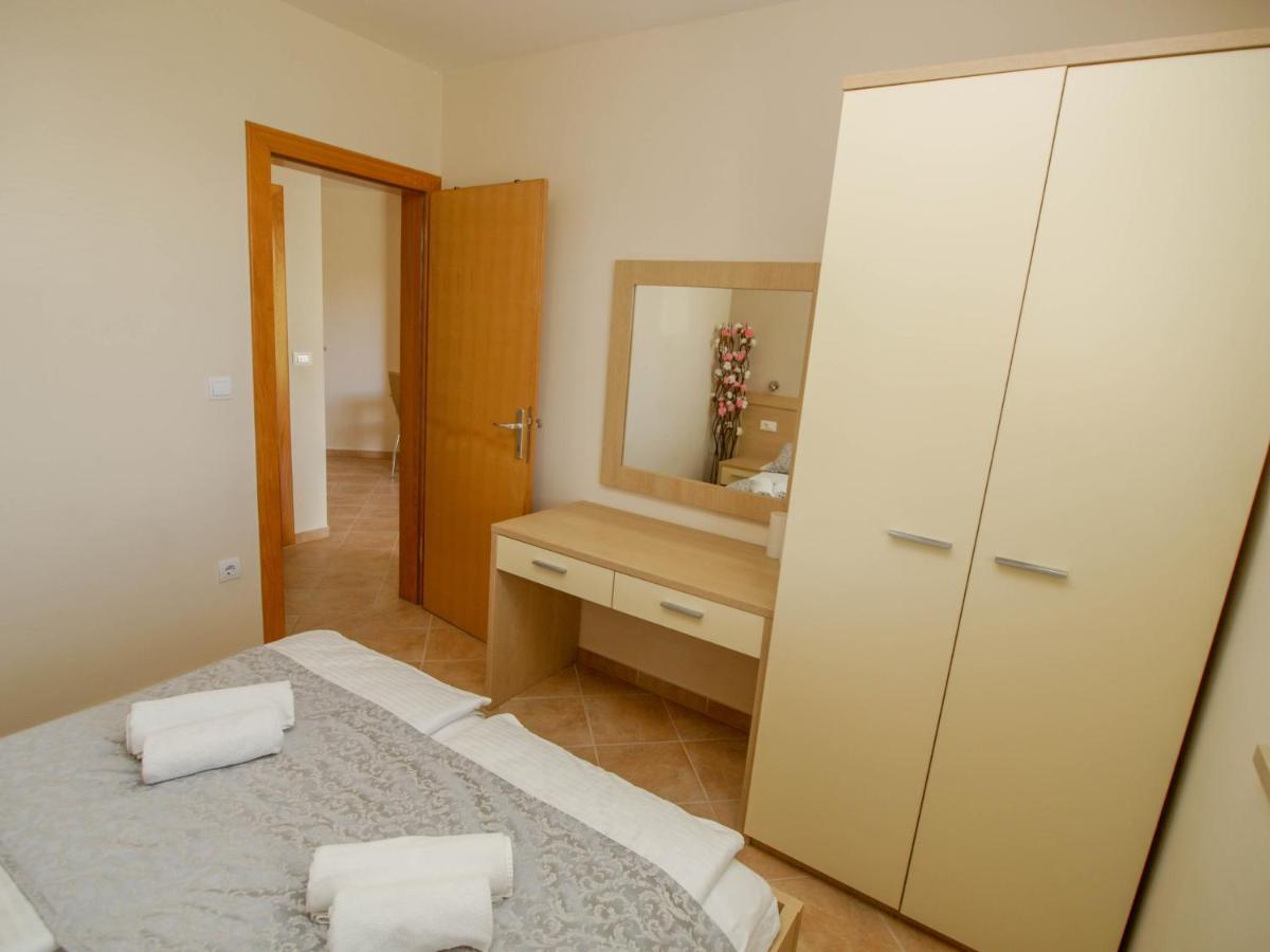 Apartments Villa Bondi Makarska Exterior foto