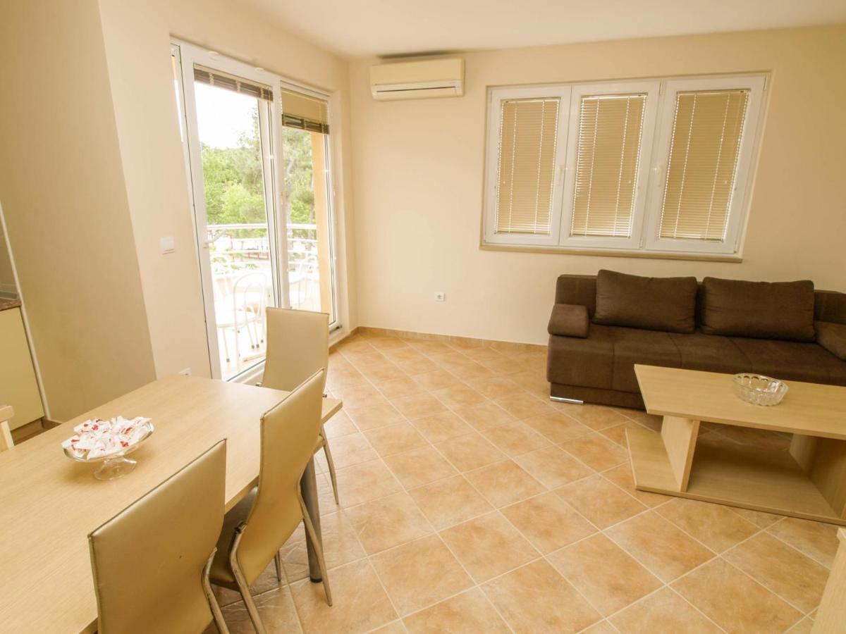 Apartments Villa Bondi Makarska Exterior foto